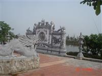 Đền bà chúa vực Hưng Yên